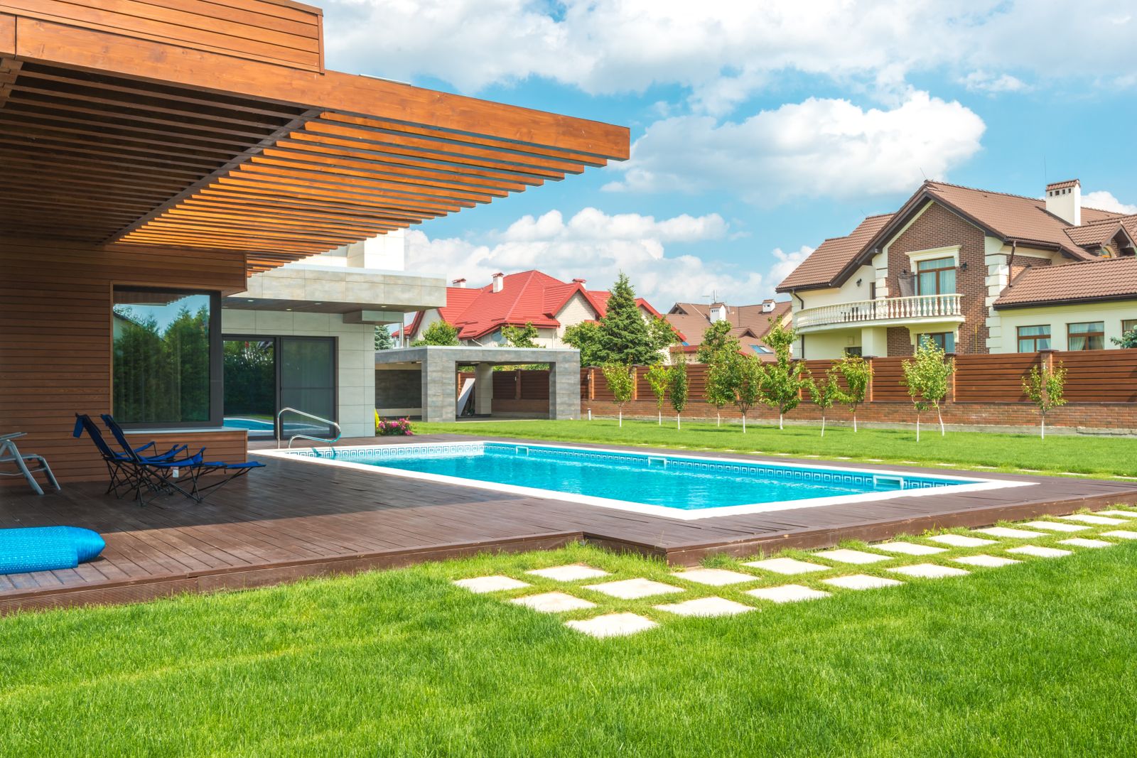 Geometric Pool & Hardscape – San Jose
